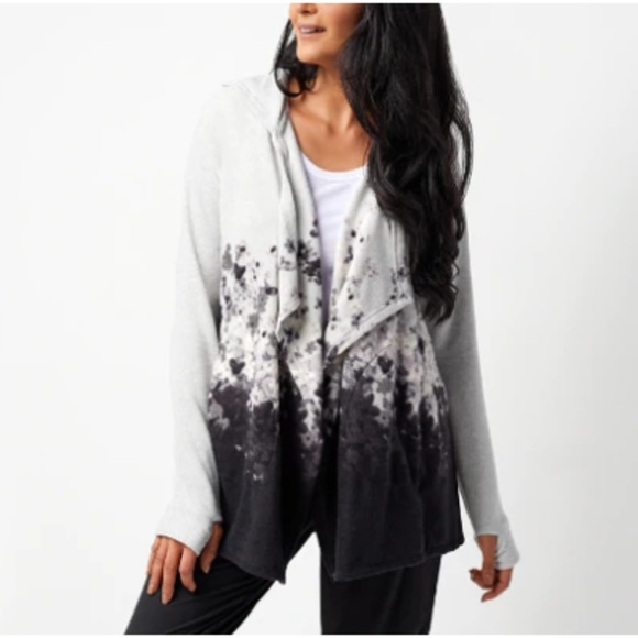 cuddl duds fleece hooded wrap